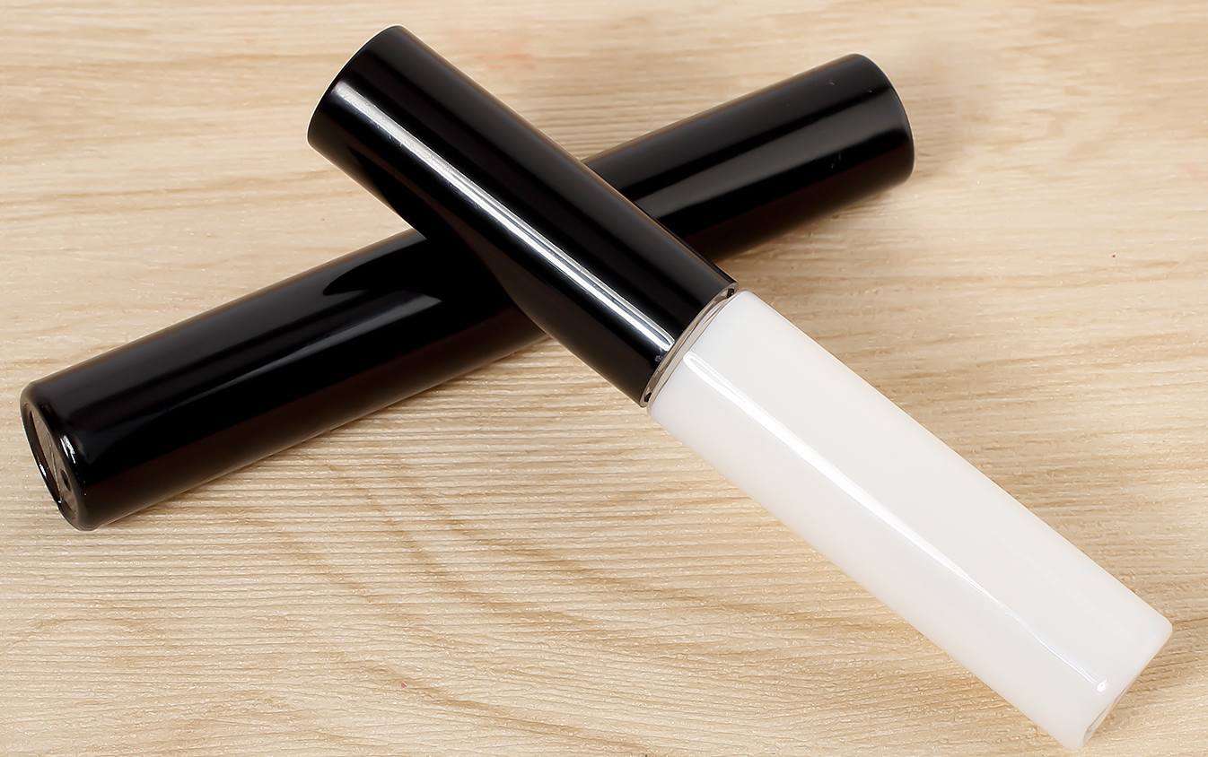 Best Eyelash Glue